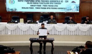 7cf5c2e9-7721-4abf-a82f-3e1f4e2cf833