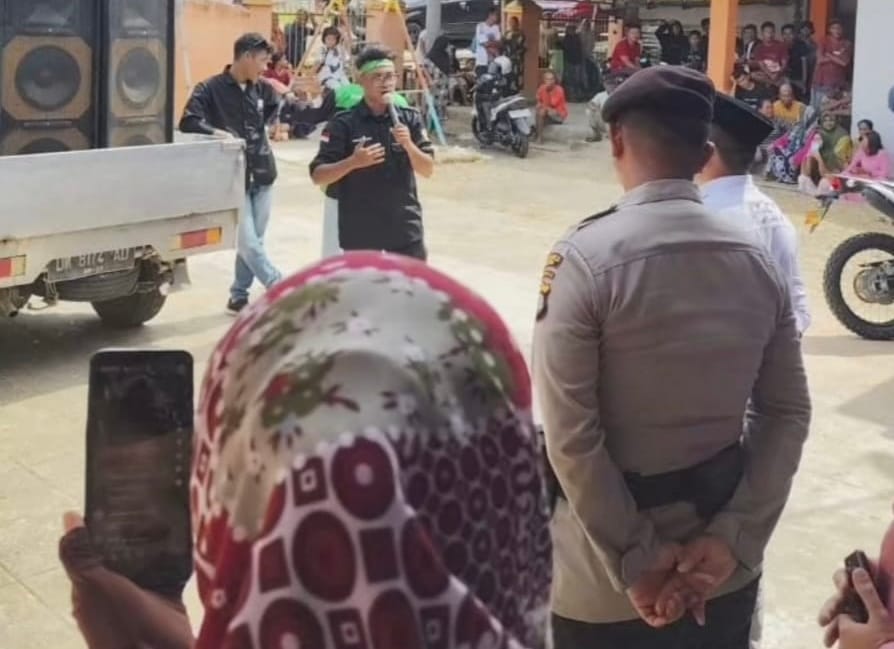 b5b8313c-f5e3-4903-93f7-37a0afb6b938