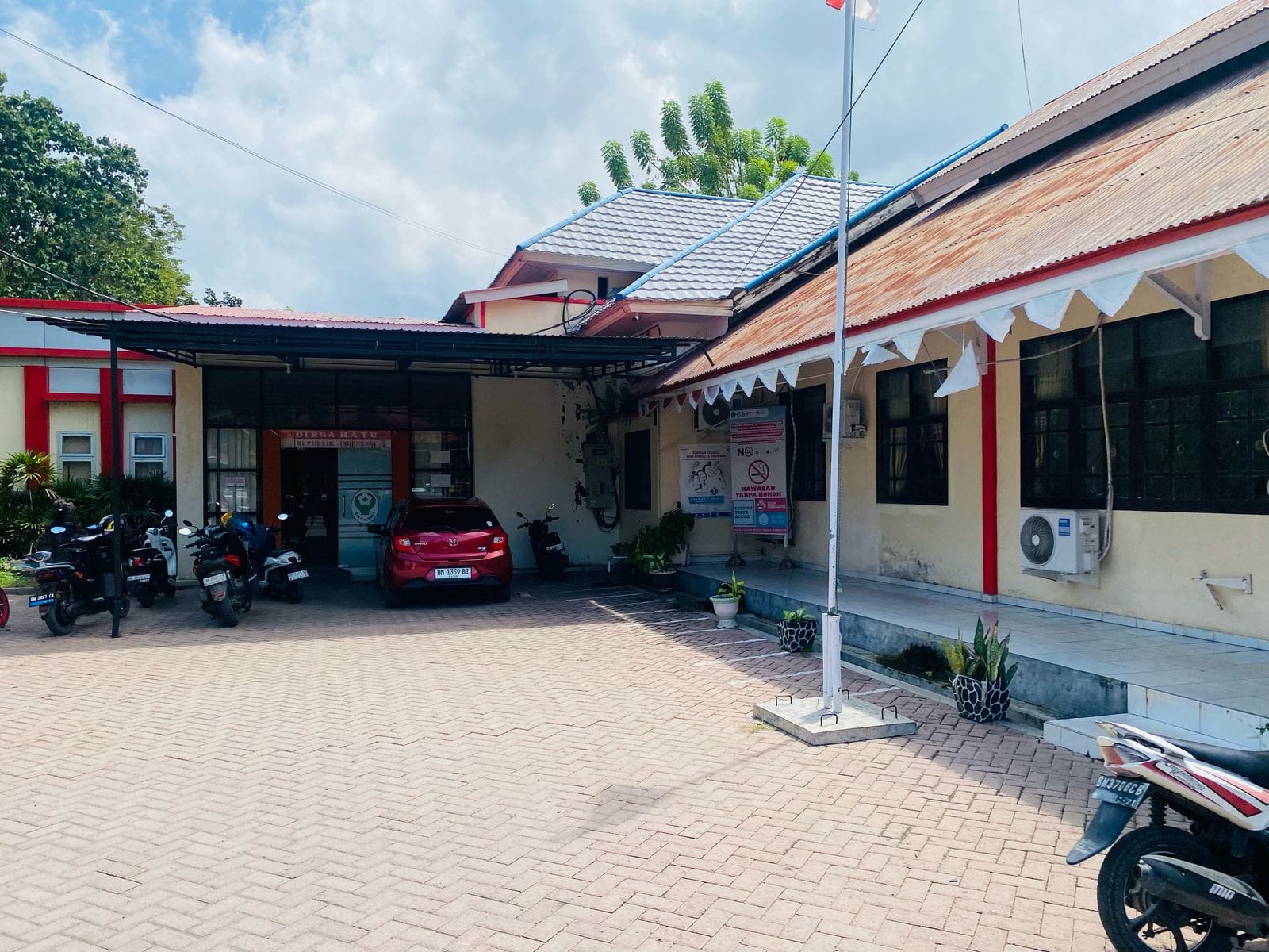 16159ea3-ff42-42fb-81c6-f1c49f5f806b