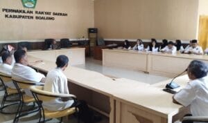 a3b27bba-aa0d-479f-83bd-5218278b1e76