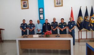 f7053bee-1a86-46a5-a225-060b2e9fc075