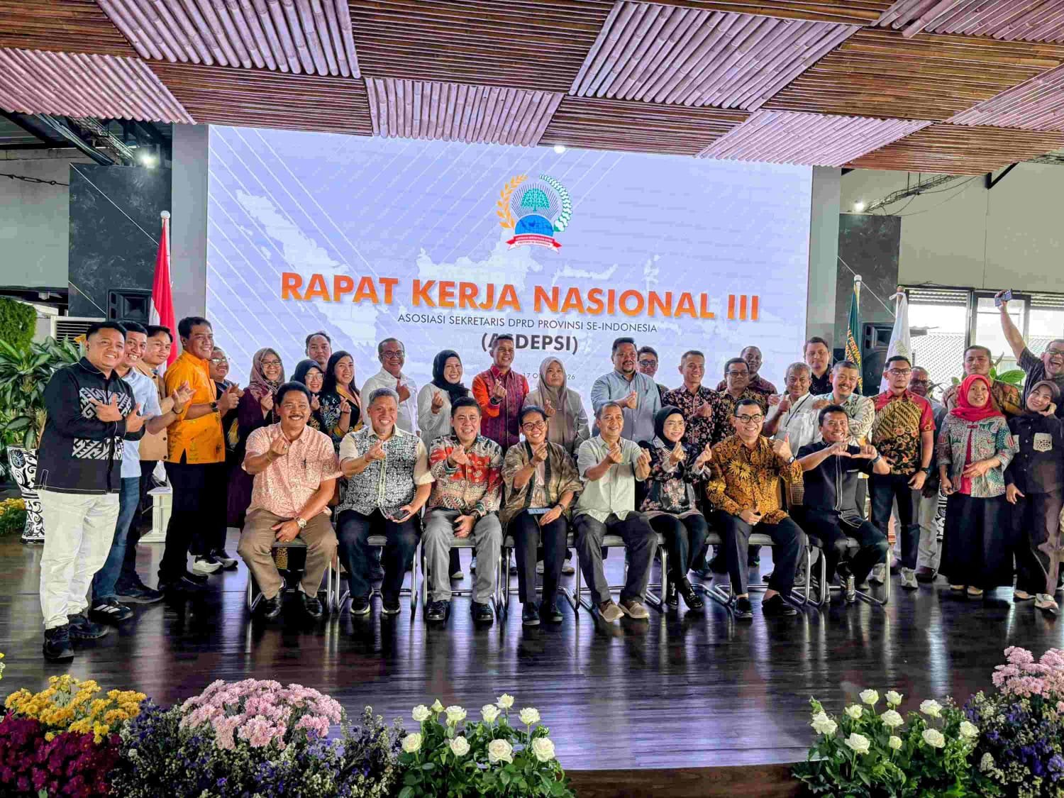 047dbecc-bbe1-44de-98a6-caf000177fb0